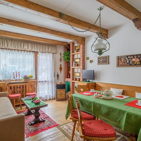 Ca' Dello Scoiattolo Leilighet Cortina dʼAmpezzo Eksteriør bilde